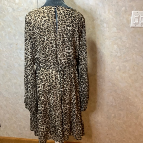 MIA AND TESS Leopard spot dress size large - Picture 8 of 10